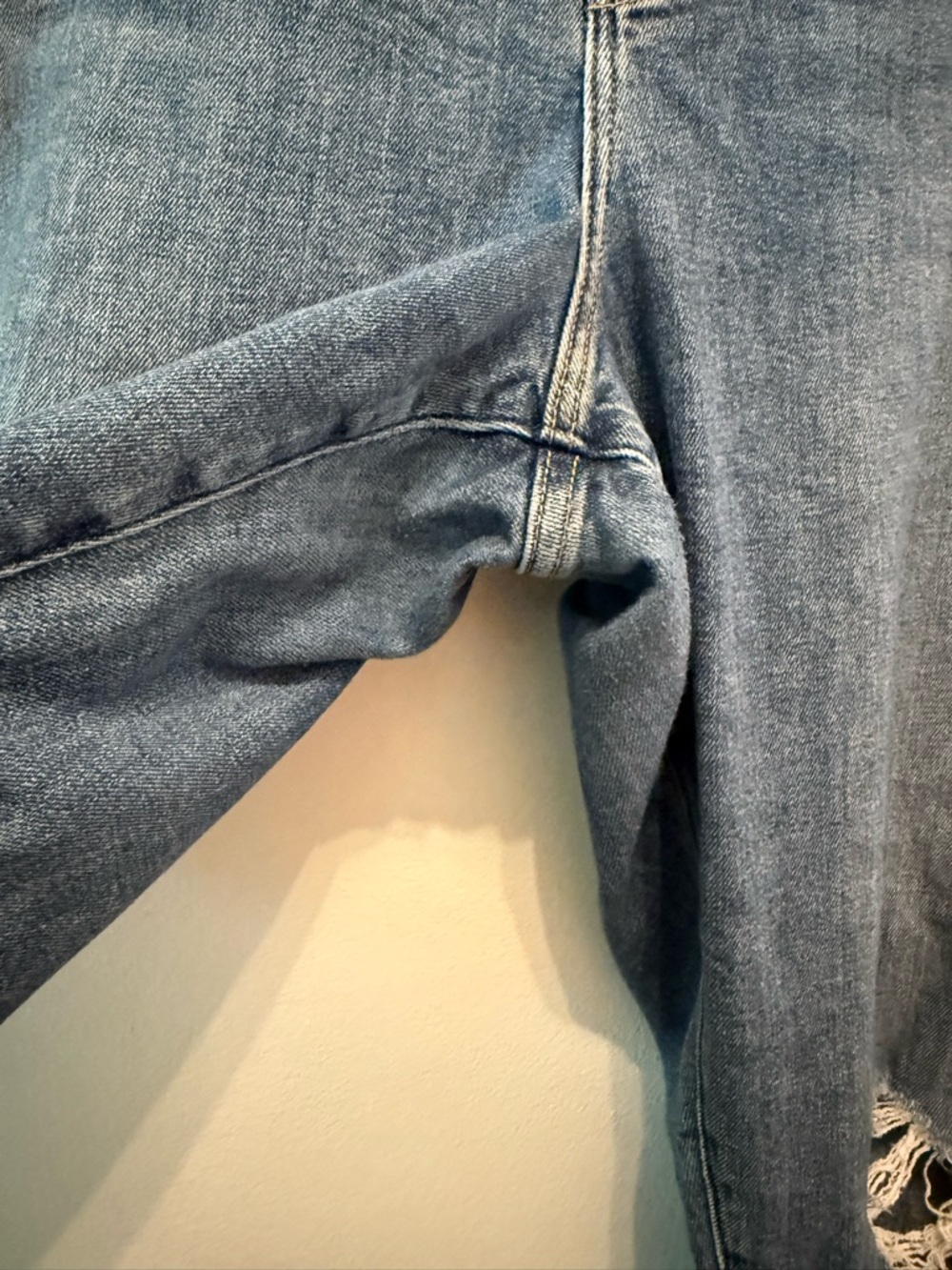 Abercrombie & Fitch Medium Blue Super Skinny Ankle High Rise Jeans - Picture 4 of 5